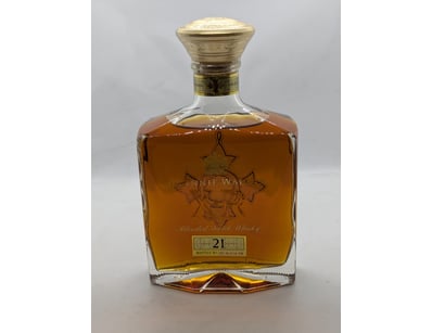 Johnnie Walker XR Blended Scotch Whisky, aged 21 y...