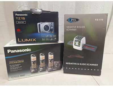 Gadgets, Music & Pastimes (A988) - Lot 2032