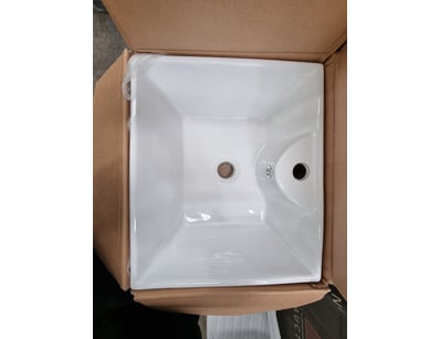 $5M Bathroom Appliances Blitz Part 2 (VICA895) - Lot 142