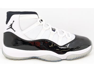 Premium Sneaker Collection (A983) - Lot 104