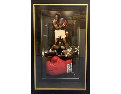 Luxury Pawnbroker Christmas Sale PART 2 (A984) - Lot 95