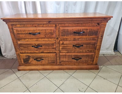 House & Homewares (A1004) - Lot 2831