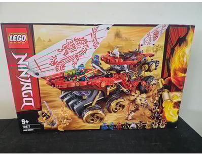 **UNRESERVED** LIFETIME COLLECTION OF LEGO PART... - Lot 725