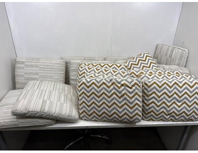 House & Homewares (VICA998) - Lot 7