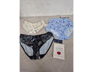 RRP $39.95 Assort lot of underwear
Sizes from 12 ...