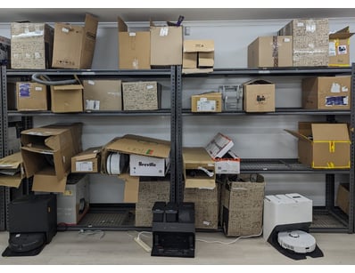 Dyson, Apple & Other Major Brand Reseller Liquid... - Lot 97