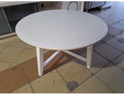 Round Table, Timber Style, White Finish 

Dimensio...