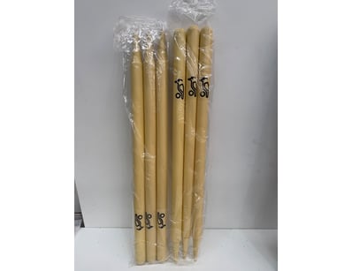BRAND NEW

Lot comprising cricket equipment incl...