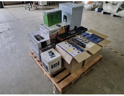 Home Entertainment, Audio & Computers (VICA997) - Lot 1079