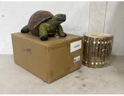 Unclaimed Freight (GCA998) - Lot 1697