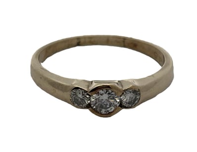 Luxury Pawnbroker Christmas Sale PART 2 (A984) - Lot 518