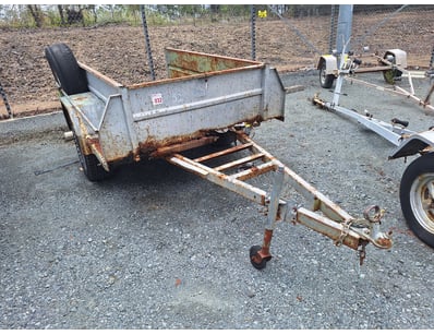 City of Gold Coast Abandoned Vehicles (ON4443) - Lot 32