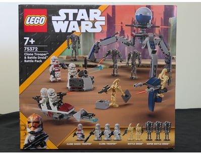 **UNRESERVED** COOKIE'S LIFETIME COLLECTION OF ... - Lot 602