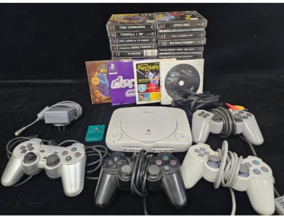 Trading Cards, Gaming & Collectables (A1005) - Lot 744