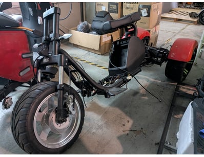 UNRESERVED Scooter Recreational Business Closure... - Lot 25