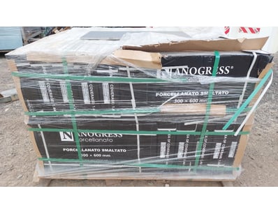 UNRESERVED Tile Warehouse Business Closure  (ON4... - Lot 38