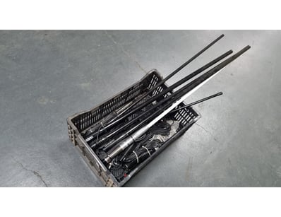 MOSTLY UNRESERVED 4x4 WORKSHOP BUSINESS CLOSURE ... - Lot 98