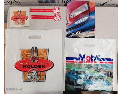 HOLDEN MERCHANDISE INCLUDING 998 HOLDEN 50TH ANNIV...
