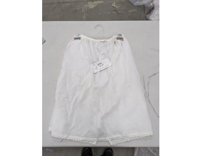 RRP:$39.95, Orientique Short Slip, size 22

