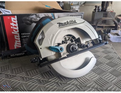 Makita HS700SP Circular Saw 

Model: HS700SP

Loca...