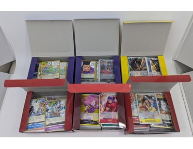 COLLECTION OF ONE PIECE TRADING CARDS WITH CARD PA...