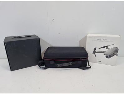 Gadgets, Music & Pastimes (VICA982) - Lot 3041