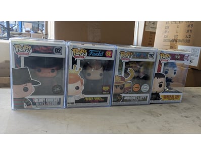 FUNKO POP VINYL FIGURE COLLECTION - HORROR & ANIMA...