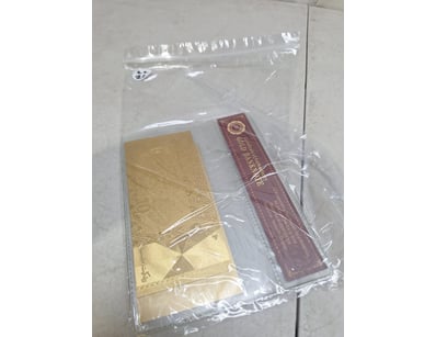 The Curio Collection (A990) - Lot 1023