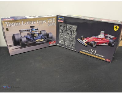 VINTAGE FORMULA 1 MODEL KIT COLLECTION - LOTUS 72E...