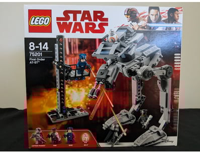 **UNRESERVED** COOKIE'S LIFETIME COLLECTION OF ... - Lot 563