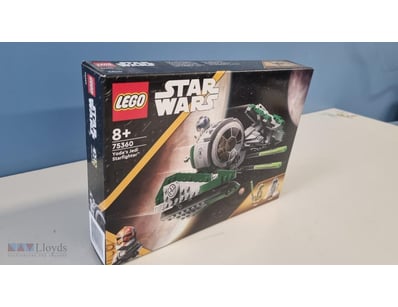 LEGO STAR WARS 75360 YODA'S JEDI STARFIGHTER SET

...