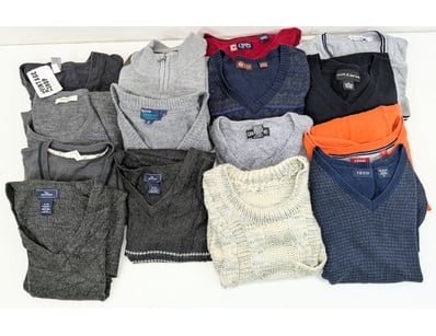 Entire Vintage Clothing Store Liquidation (ON11... - Lot 212