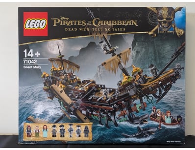 **UNRESERVED** COOKIE'S LIFETIME COLLECTION OF ... - Lot 228