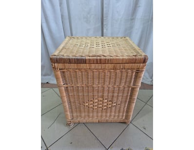 House & Homewares (A985) - Lot 2180