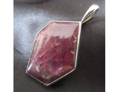 Vintage Estate Jewellery & Collectables (A981) - Lot 6