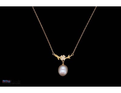 SOUTH SEA PEARL NECKLACE ON 925 SILVER - WITH CERT...