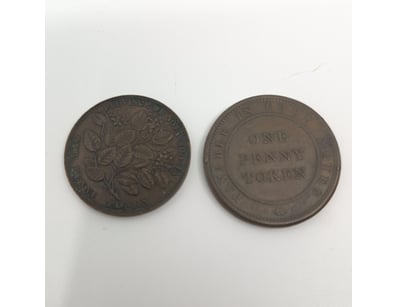 The Curio Collection (A982) - Lot 570