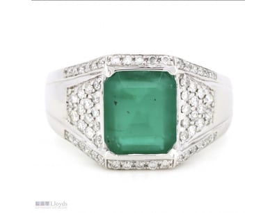 14K WHITE GOLD, EMERALD AND DIAMOND, GENTS RING.  ...