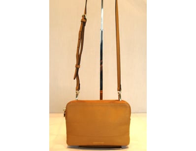 Designer Vault (A985) - Lot 251