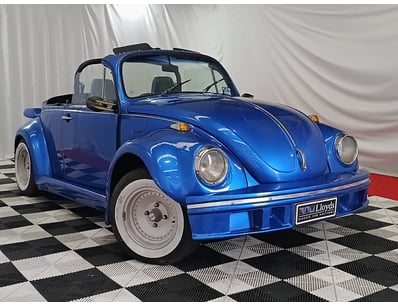 Classic, Muscle & Barn Finds - Lot 300