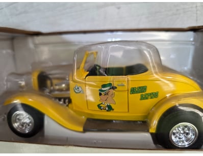 Model Car Mania (A1004) - Lot 240