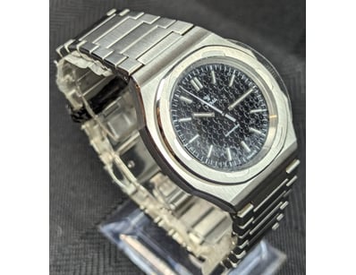 Affordable Watch Market (A999) - Lot 508