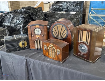 COLLECTION OF FIVE VINTAGE WOODEN CABINET RADIOS, ...