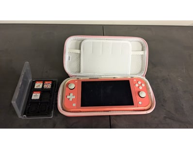 UNRESERVED Airport - Lost Property (A980) - Lot 266
