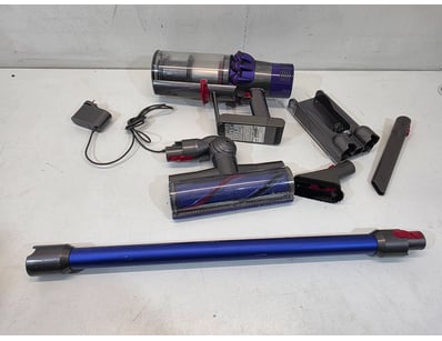 Factory Returned Reconditioned Dysons Liquidati... - Lot 424