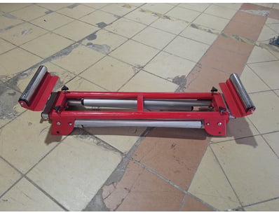Workzone UMF1600 metal saw stand

