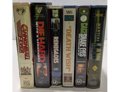 Trading Cards, Gaming & Collectables (A1001) - Lot 1023