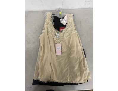 Lot of women's lingerie cotton tops. Sizes ranging...