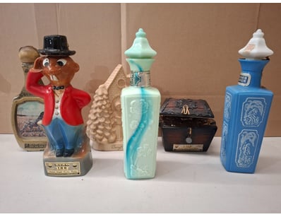 Mancave & Memorabilia (A1007) - Lot 2394