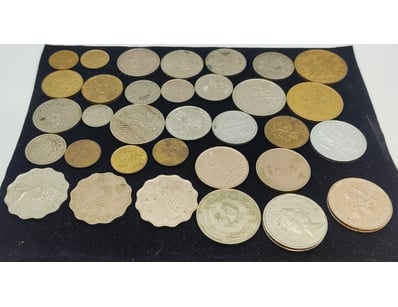 UNRESERVED Banknotes & Coins (A990) - Lot 560